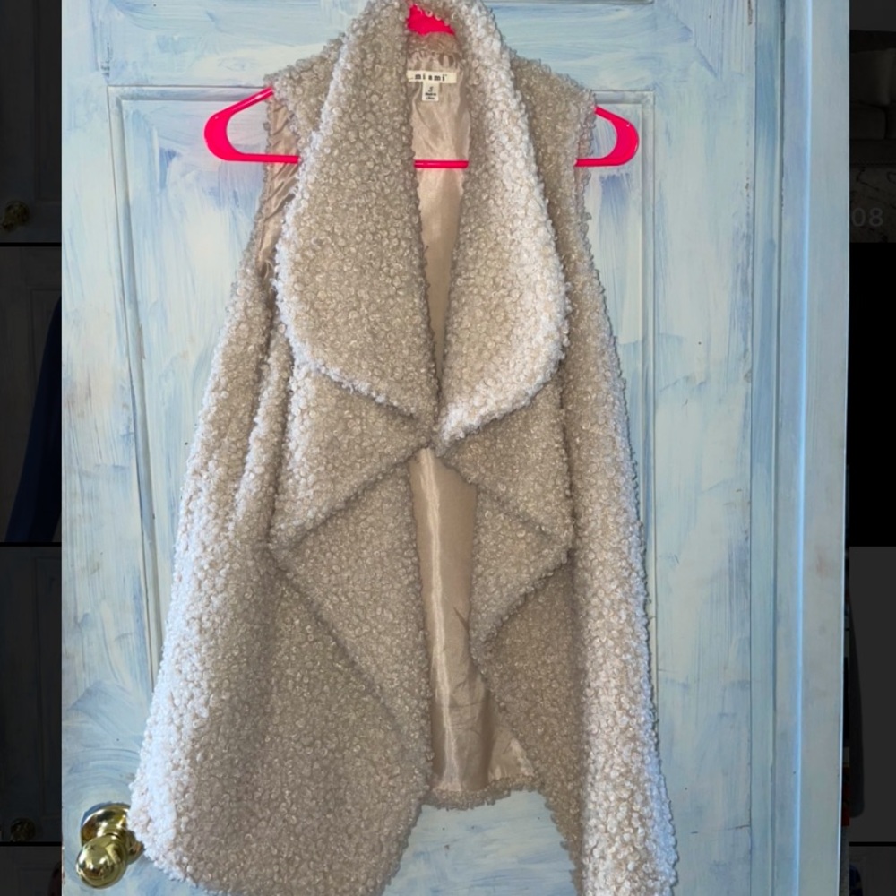 Sherpa vest